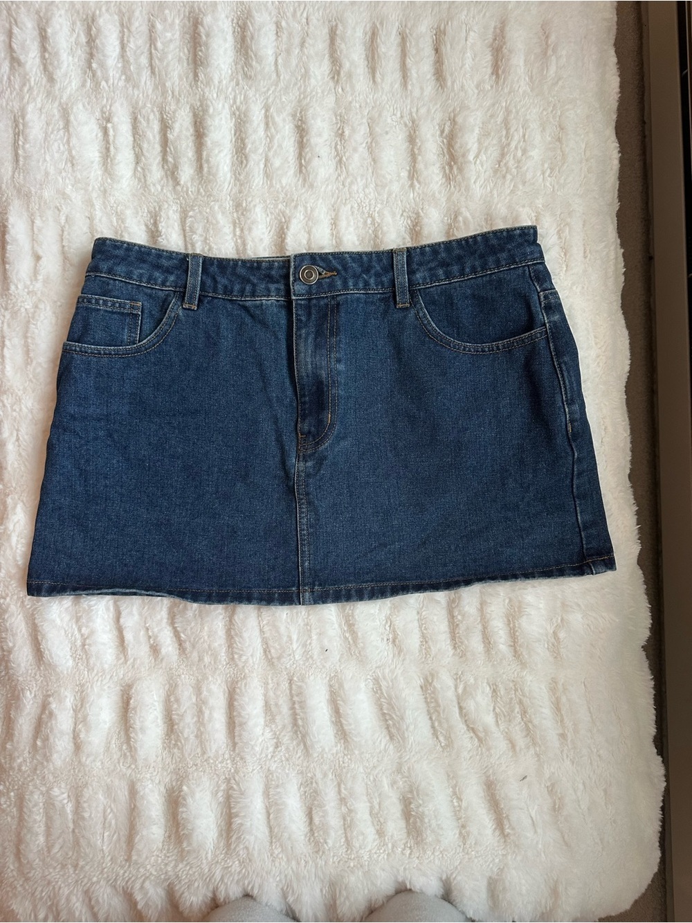 Peppermayo Maysa Low Rise Mini Skirt in Dark Blue Size 8 - Picture 4 of 7